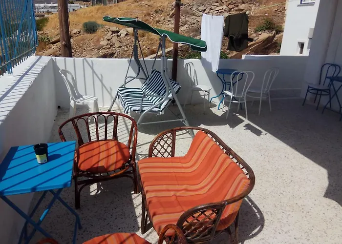 Grandma Vasiliki To Let *